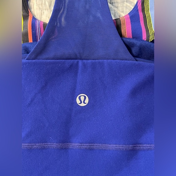 Lululemon size 8 blue wish multi poncho strip scoop neck, razorback tank top - Picture 8 of 9